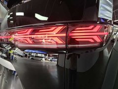 Denza BYD Denza D9 DM-i 980 Four-Wheel Drive Premium - ფოტო 17