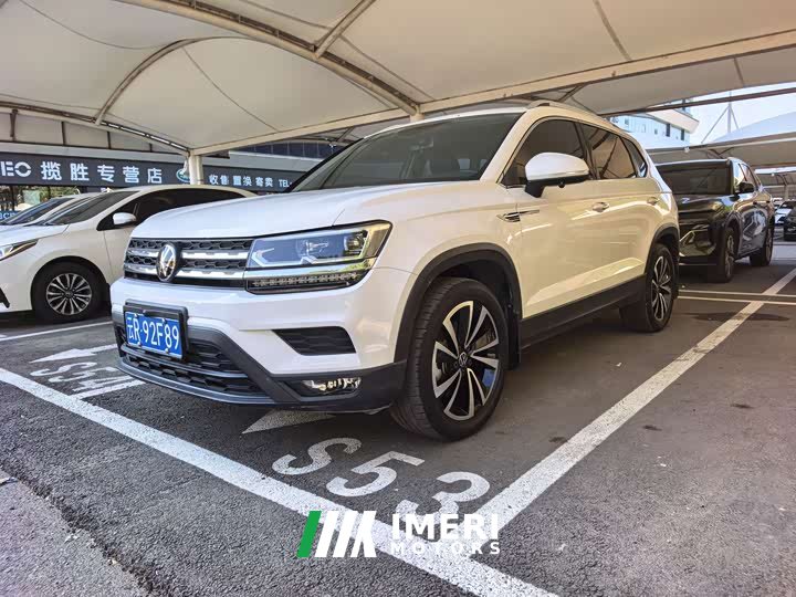Volkswagen Touareg 280TSI FWD Luxury Edition - ავტომობილი ჩინეთიდან