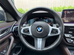 BMW 5 Series Facelift 530Li Luxury M Sport Package - ფოტო 16