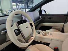 Li Auto i6 2025 Four-Wheel Drive Standard Edition - ფოტო 6