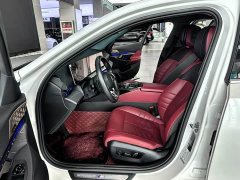 BMW 5 Series 530Li Luxury M Sport Package - ფოტო 6