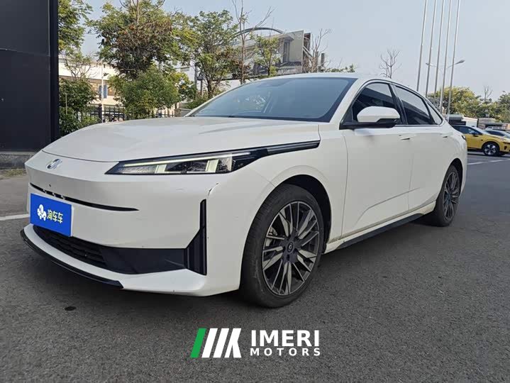 Changan Qiyuan A05 Classic 2024 145 Max - ავტომობილი ჩინეთიდან