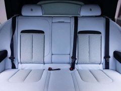 Rolls-Royce Cullinan 2020 Black Badge - ფოტო 16