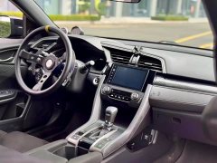 Honda Civic Hatchback 220 Turbo CVT Trendy Control - ფოტო 5