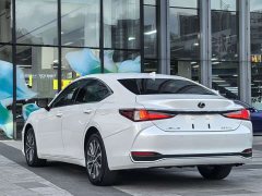 Lexus ES 2023 200 Excellence Edition - ფოტო 7