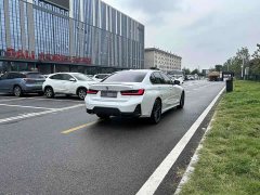 BMW 3 Series 325i M Sport Night Edition Package - ფოტო 10