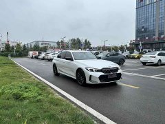 BMW 3 Series 325i M Sport Night Edition Package - ფოტო 3