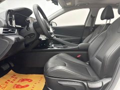 Hyundai Elantra 2022 1.5L CVT GLX Elite - ფოტო 10