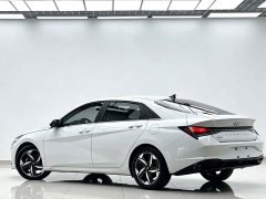 Hyundai Elantra 2022 1.5L CVT GLX Elite - ფოტო 5