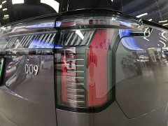Zeekr Geely Zeekr 009 2024 Seven-Seat Aisle Version AWD 108kWh - ფოტო 15