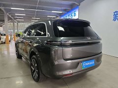 Li Auto L8 Pro - ფოტო 17