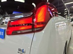 Toyota Alphard 2021 Hybrid 2.5L Premium Edition - ფოტო 13