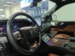 Lincoln Navigator 2020 3.5T Prestige Edition - ფოტო 13