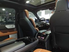 Lincoln Navigator 2020 3.5T Prestige Edition - ფოტო 5