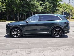 AITO M8 Extended Range Ultra 53.4kWh 6-Seater with 192-Channel LiDAR - ფოტო 9
