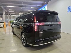 Volvo EM90 2025 Ultra Six-Seater - ფოტო 16