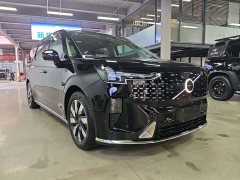 Volvo EM90 2025 Ultra Six-Seater - ფოტო 3