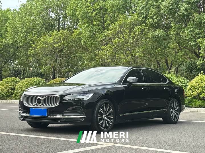 Volvo S90 B5 Intelligent Luxury Edition - ავტომობილი ჩინეთიდან