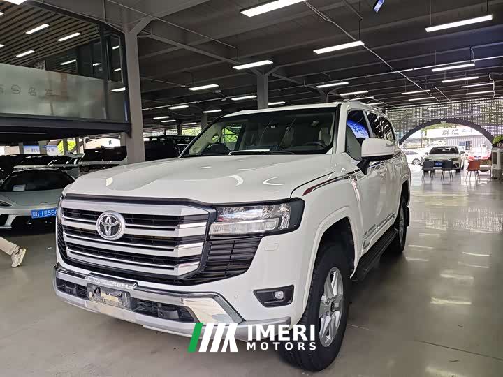 Toyota Land Cruiser 3.3T GXR 18 Edition