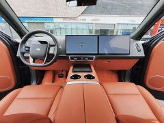 Li Auto L7 Pro - ფოტო 15