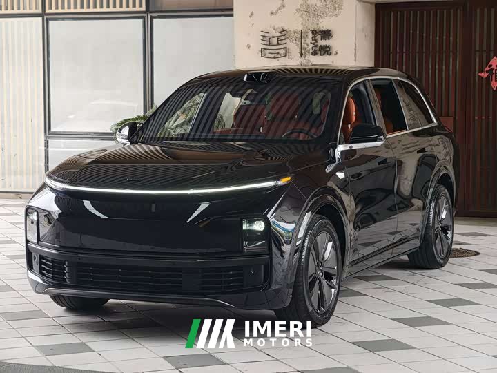 Li Auto L8 Max - ავტომობილი ჩინეთიდან