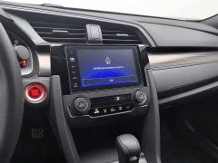Honda Civic 2021 Hatchback 220 Turbo CVT Trendy Control - ფოტო 12
