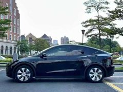 Tesla Model Y 2022 Facelift Rear-Wheel Drive - ფოტო 3