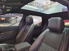 Land Rover Discovery Sport 249PS R-Dynamic S Performance 5-Seater - ფოტო 9
