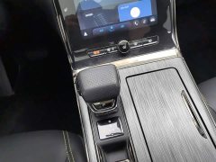 SAIC RX5 PLUS 330TGI Smart Edition - ფოტო 13