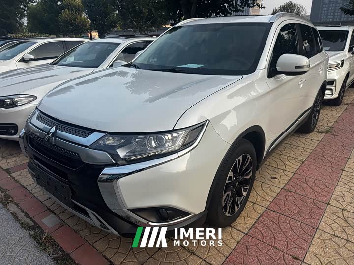 Mitsubishi Outlander 2020 2.0L FWD Comfort 5-Seater - ავტომობილი ჩინეთიდან