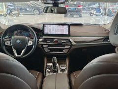 BMW 5 Series 525Li Luxury Package - ფოტო 12