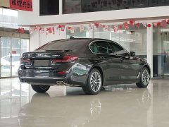 BMW 5 Series 525Li Luxury Package - ფოტო 5