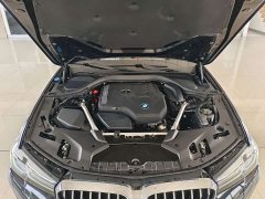 BMW 5 Series 525Li Luxury Package - ფოტო 9