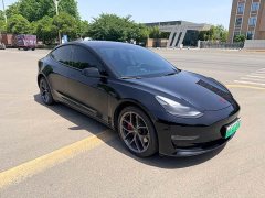 Tesla Model 3 Performance All-Wheel Drive - ფოტო 3