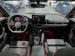 Audi A4L 200 Million Units Joyful Edition 40 TFSI Luxury Dynamic - ფოტო 9