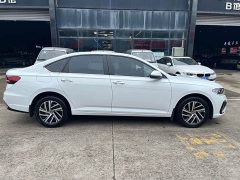 Volkswagen Lavida 1.5L Automatic Starry Sky Five Million Edition - ფოტო 4
