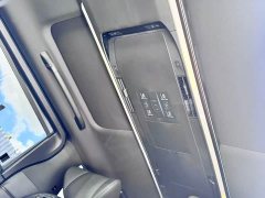 Toyota Alphard Hybrid 2.5L Premium Gold Edition - ფოტო 10