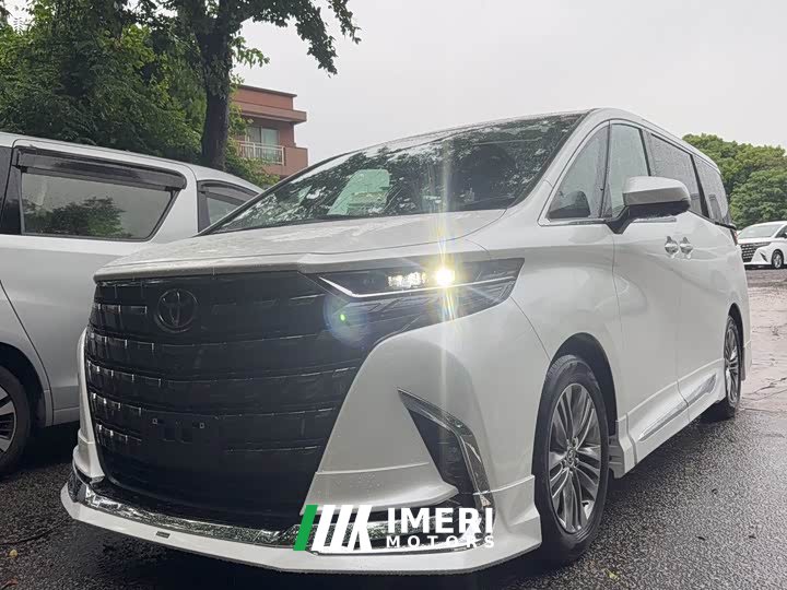 Toyota Alphard Hybrid 2.5L Premium Gold Edition