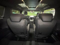 Toyota Alphard Hybrid 2.5L Premium Gold Edition - ფოტო 12