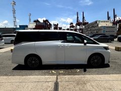 Toyota Alphard Hybrid 2.5L Premium Gold Edition - ფოტო 14