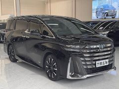 Toyota Vellfire 2024 Crown Hybrid 2.5L Executive Premier Edition - ფოტო 3