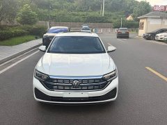 Volkswagen Jetta 200TSI Edition - ფოტო 2