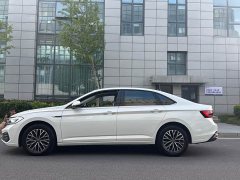 Volkswagen Jetta 200TSI Edition - ფოტო 4