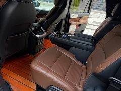 Lincoln Navigator 2022 3.5T Long Wheelbase Presidential Edition - ფოტო 3