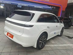 Li Auto L6 Max - ფოტო 3