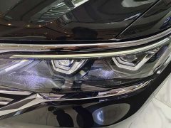 Volkswagen Viloran 380TSI Prestige - ფოტო 4
