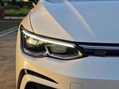 Volkswagen Golf 2023 Facelift 280TSI DSG R-Line Lite - ფოტო 11