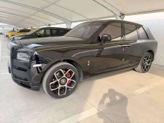 Rolls-Royce Cullinan Black Badge - ფოტო 3