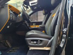 Rolls-Royce Cullinan Black Badge - ფოტო 4