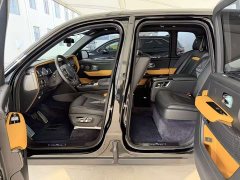 Rolls-Royce Cullinan Black Badge - ფოტო 7